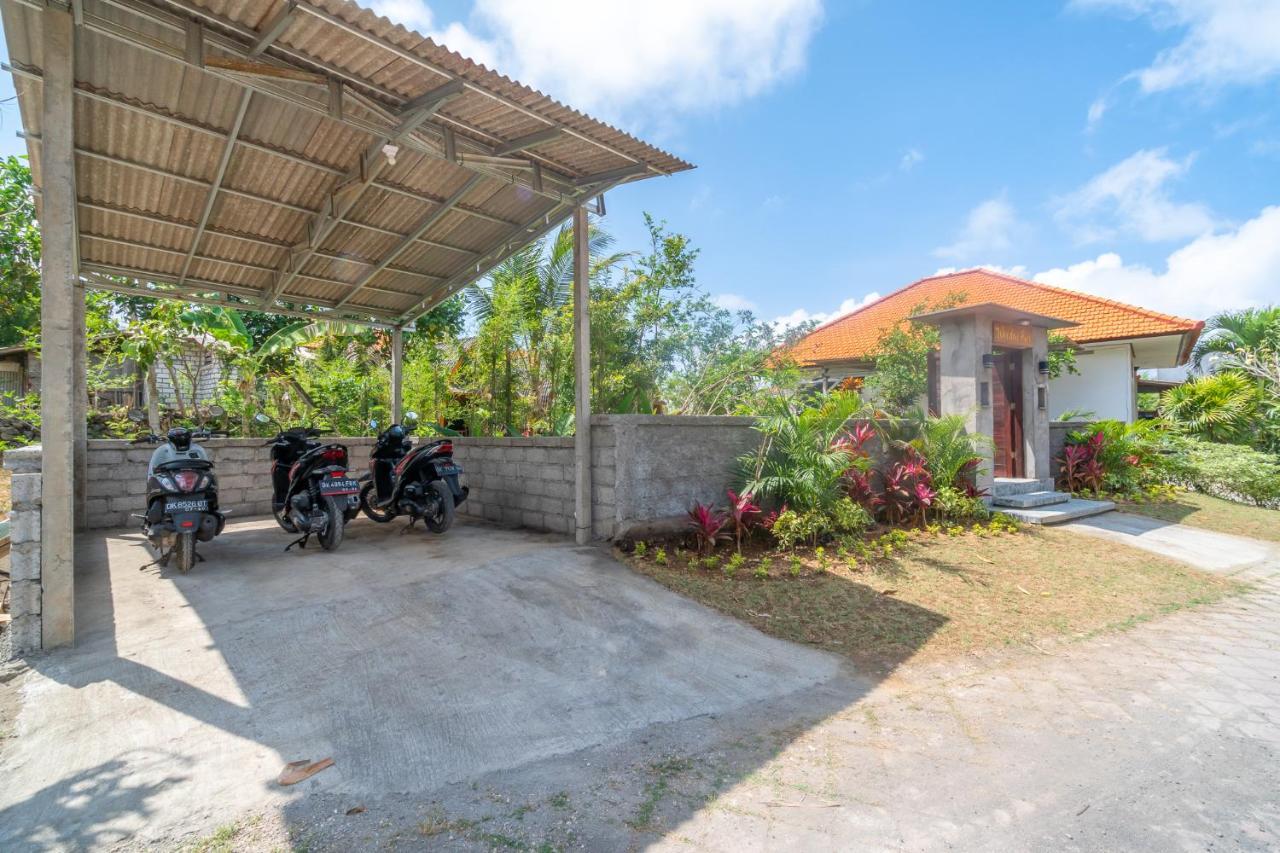 Wooden Puri Guesthouse Uluwatu Dış mekan fotoğraf