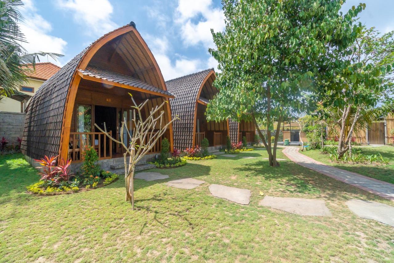 Wooden Puri Guesthouse Uluwatu Dış mekan fotoğraf