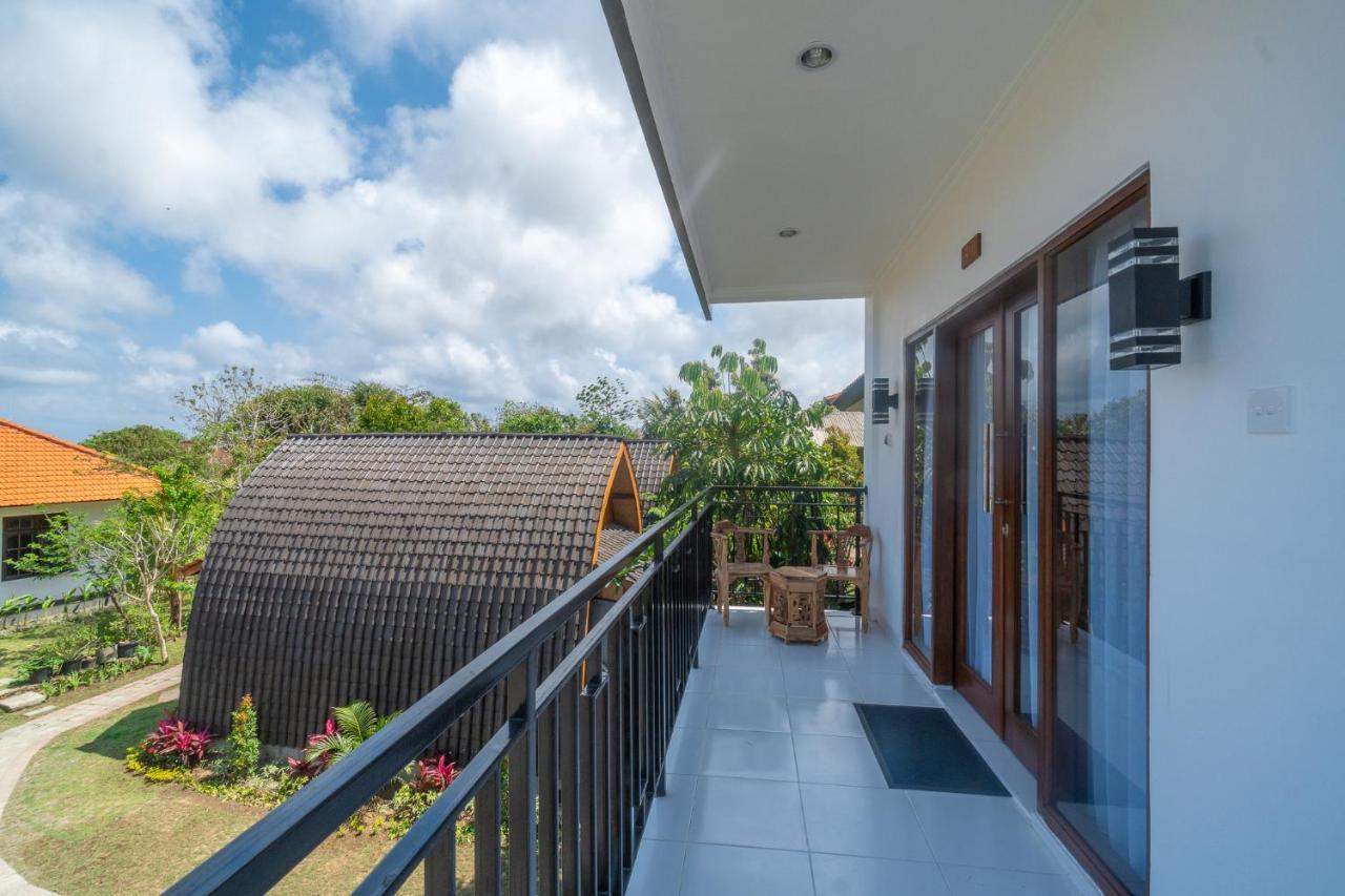 Wooden Puri Guesthouse Uluwatu Dış mekan fotoğraf