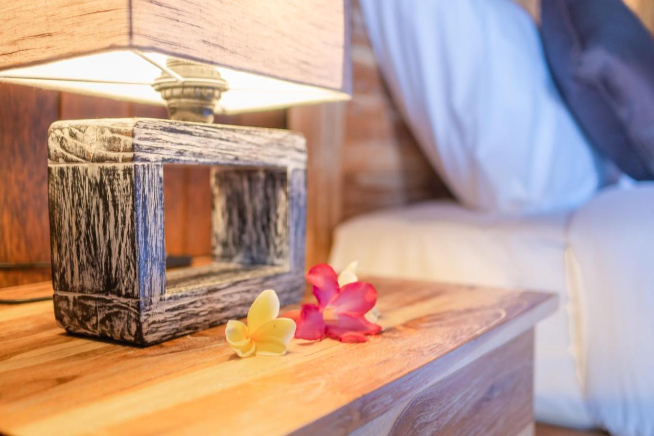 Wooden Puri Guesthouse Uluwatu Dış mekan fotoğraf