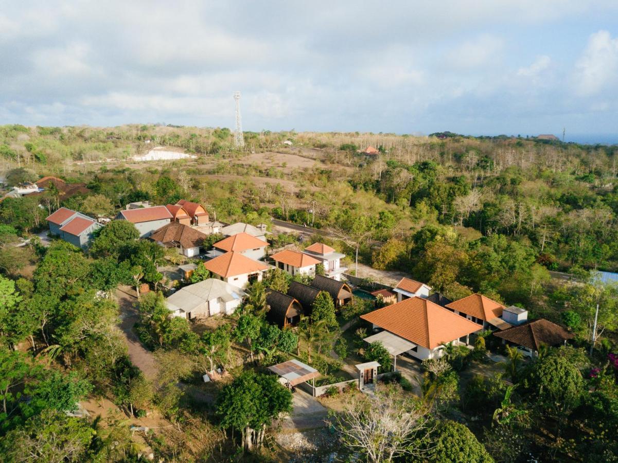 Wooden Puri Guesthouse Uluwatu Dış mekan fotoğraf